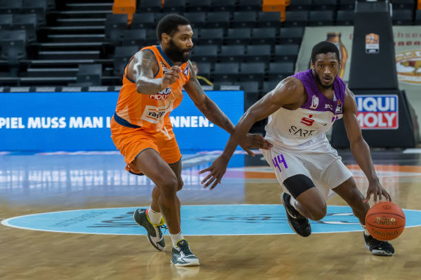 确保他在恢 确保他在恢