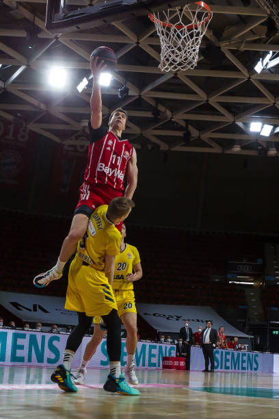 中国足球职 中国足球职