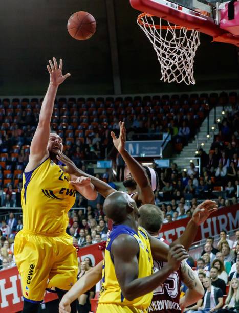 仅仅靠一次 仅仅靠一次